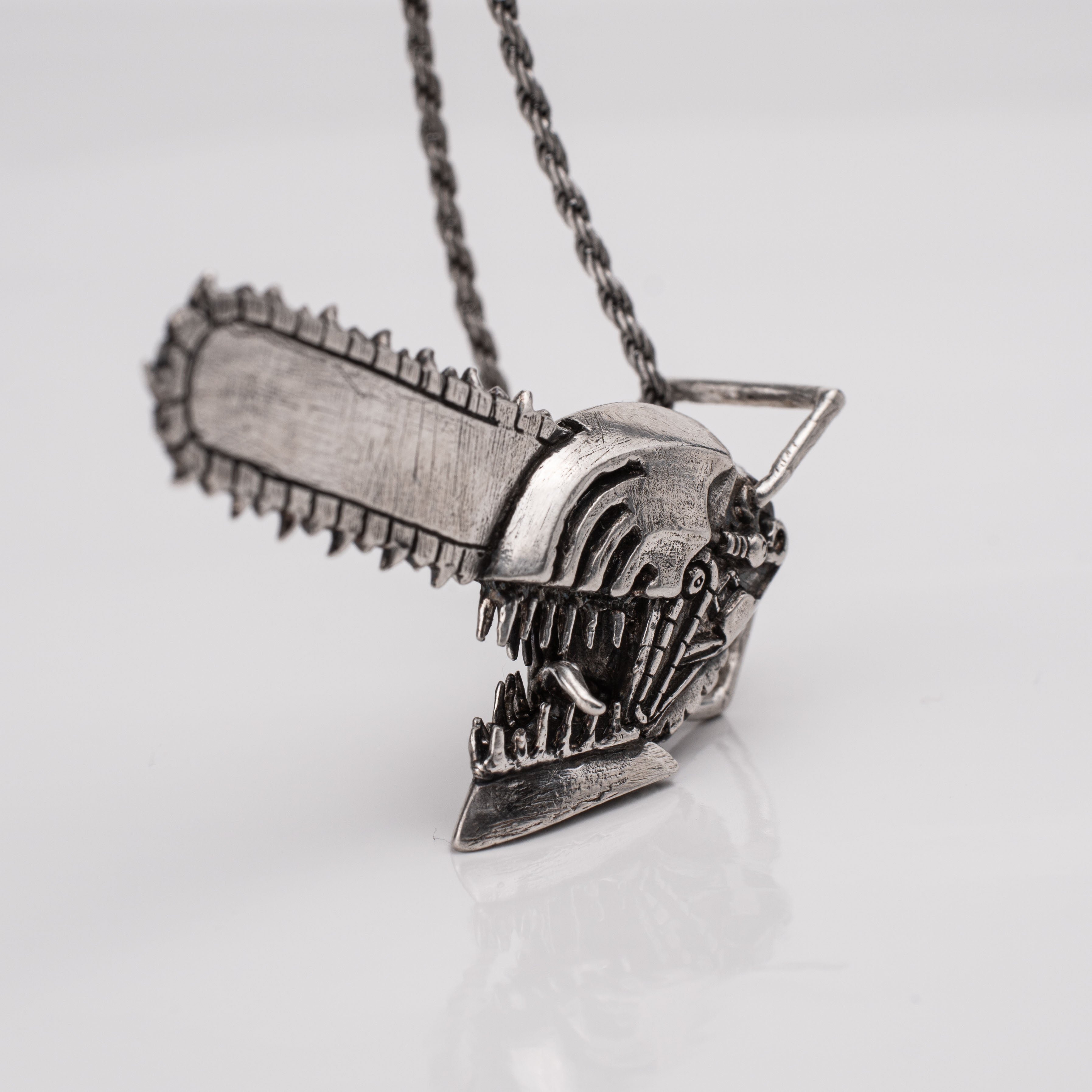 Chainsaw Man Pendant – Demon's Head Handcrafted in Sterling Silver 925