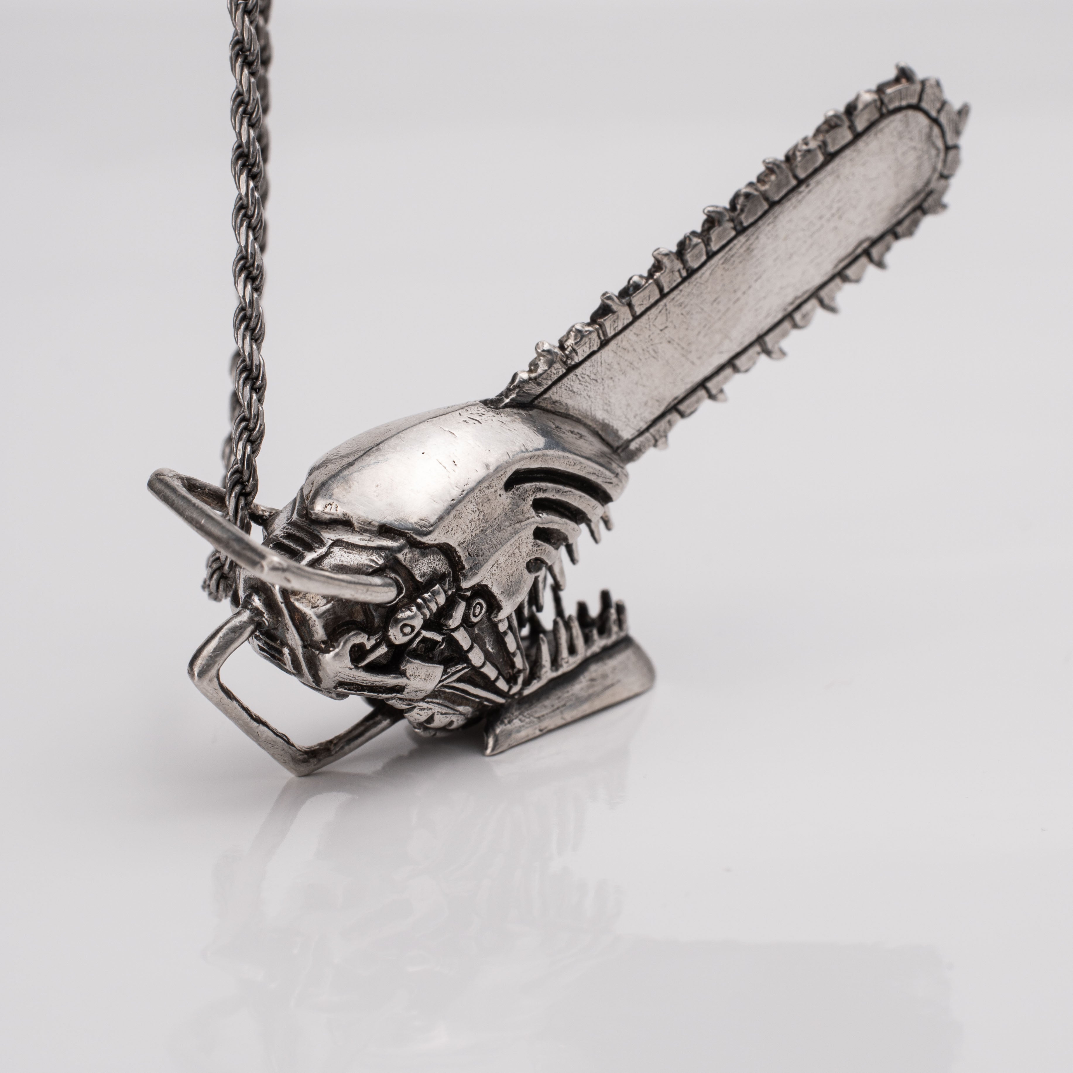Chainsaw Man Pendant – Demon's Head Handcrafted in Sterling Silver 925