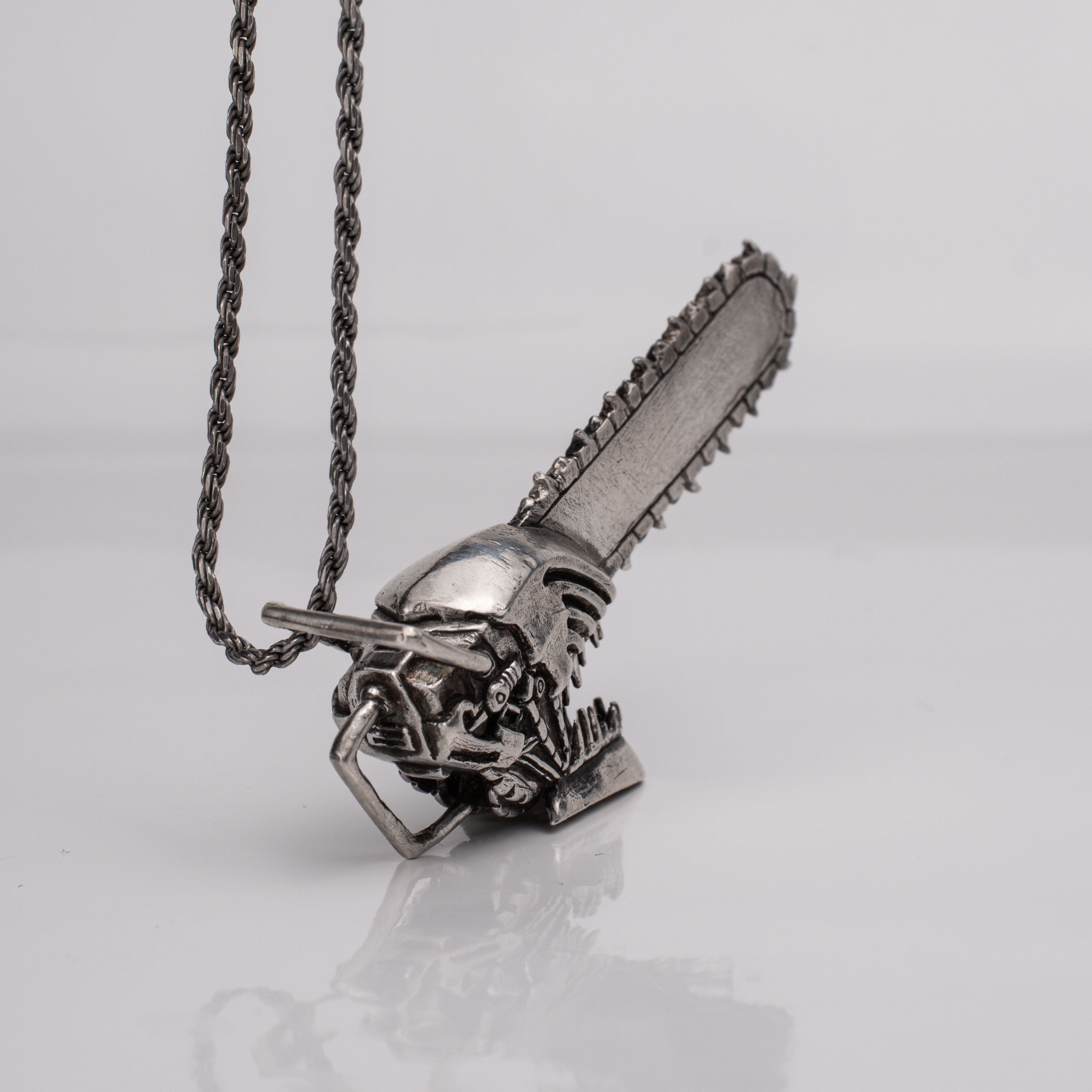 Chainsaw Man Pendant – Demon's Head Handcrafted in Sterling Silver 925