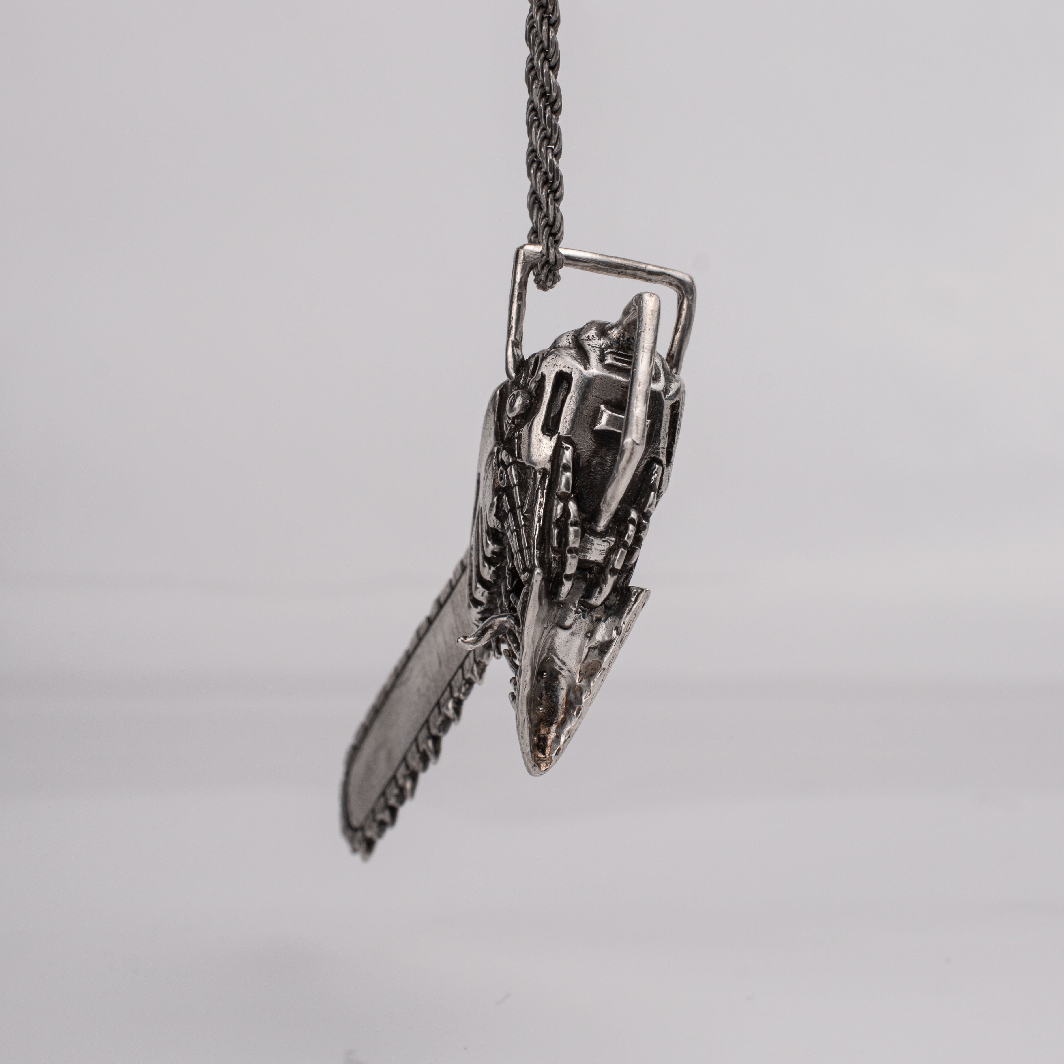 Chainsaw Man Pendant – Demon's Head Handcrafted in Sterling Silver 925