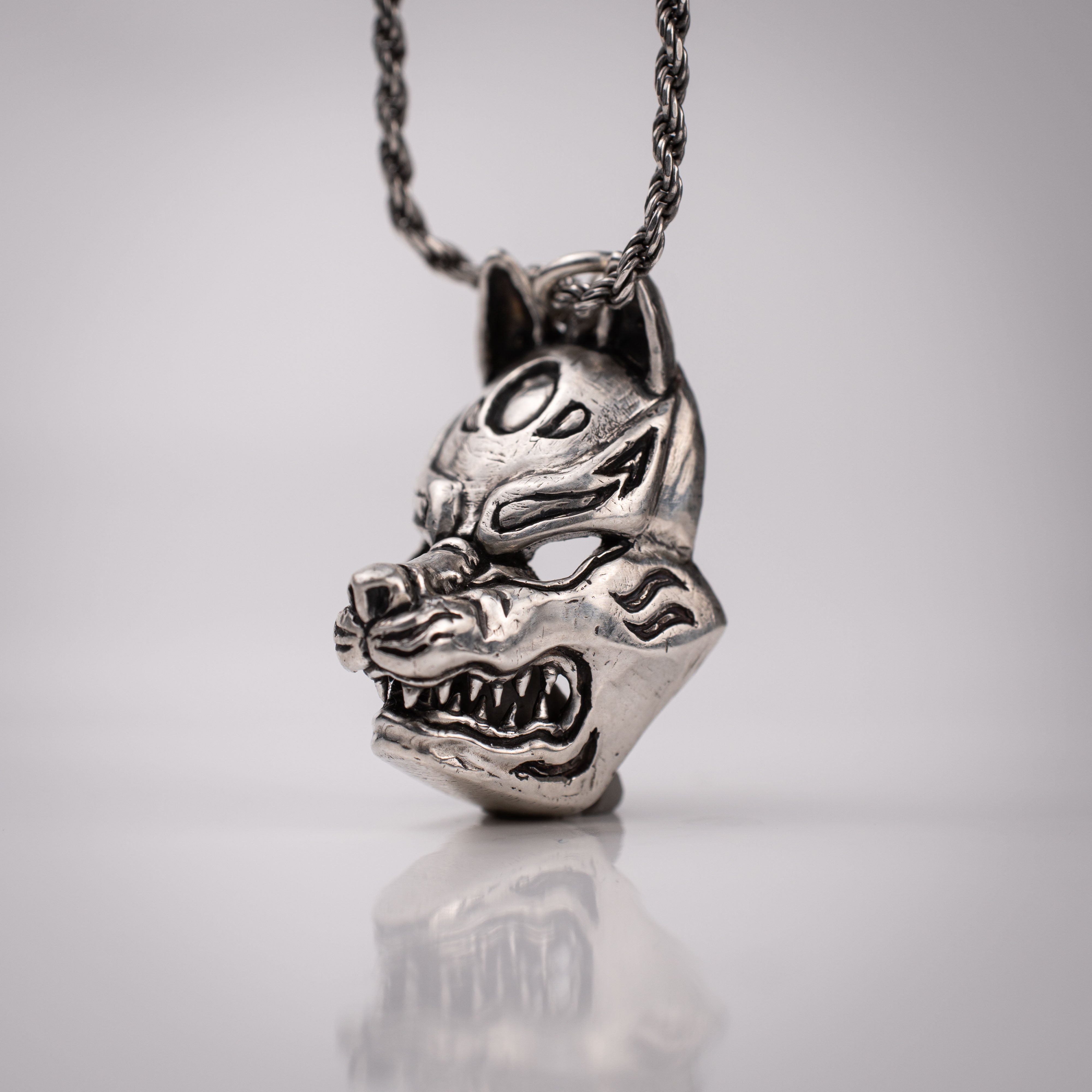 Kitsune Mask Pendant – Japanese Yokai in Sterling Silver 925