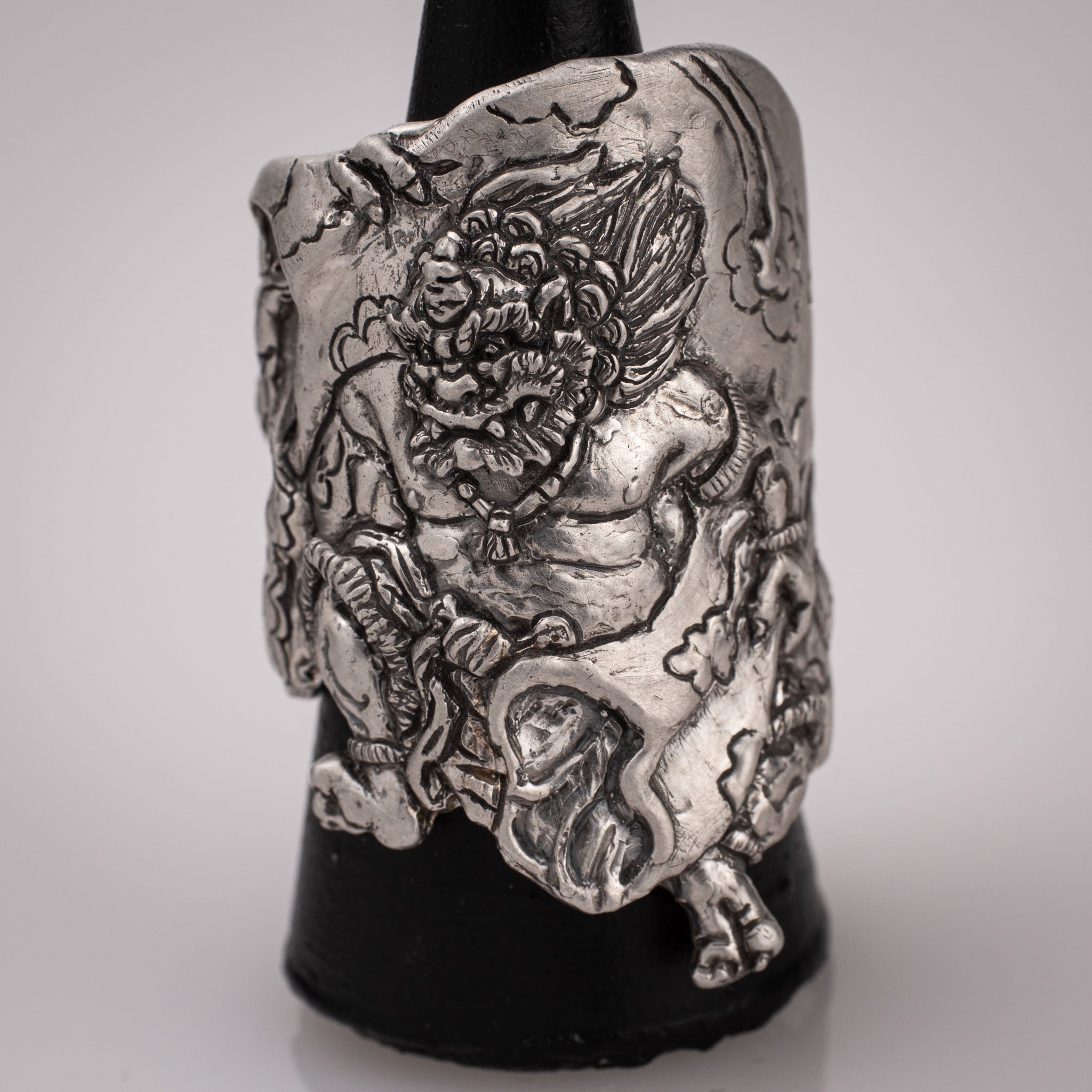 Fujin Ring – Japanese Wind God with Sack & Storm in Sterling Silver 925