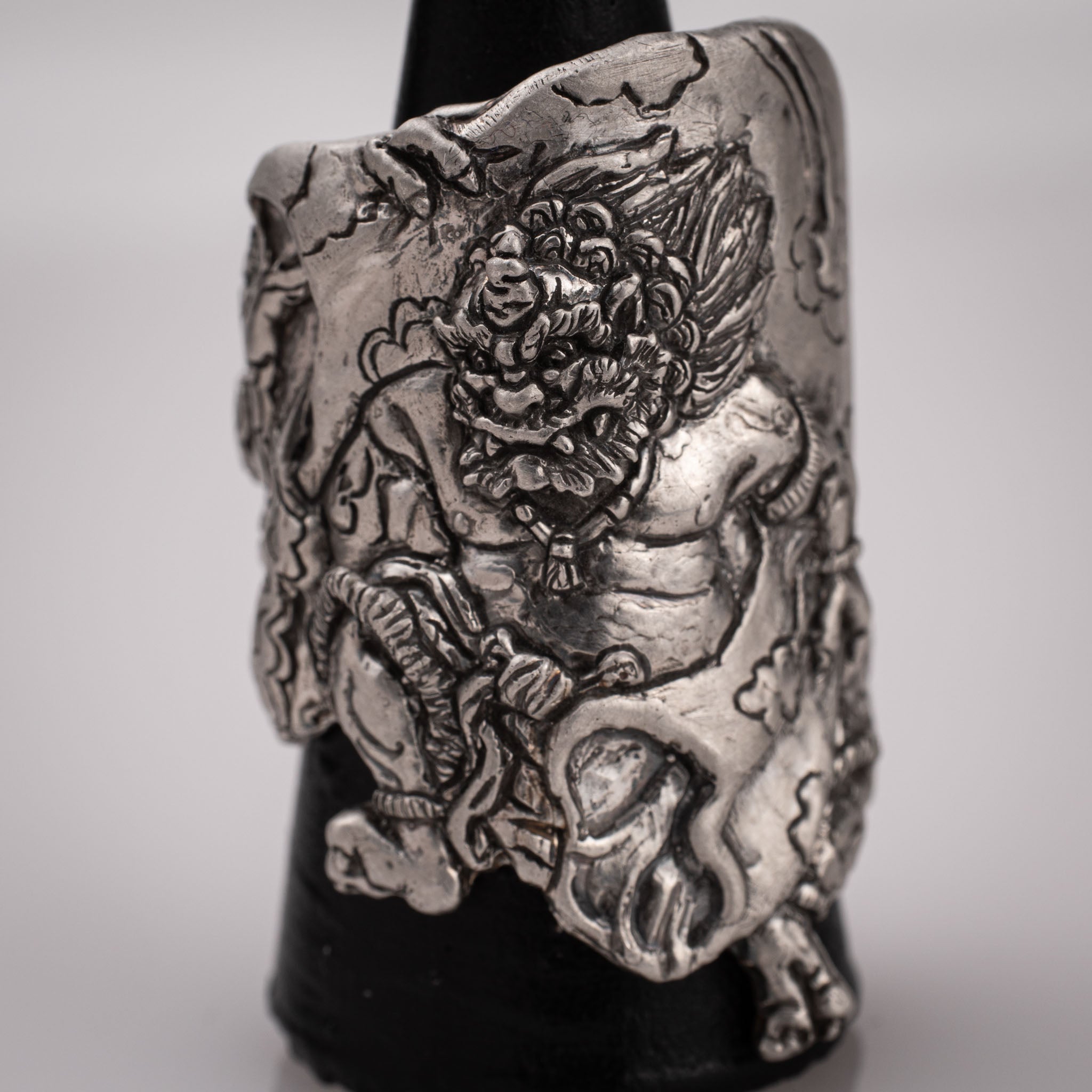 Fujin Ring – Japanese Wind God with Sack & Storm in Sterling Silver 925