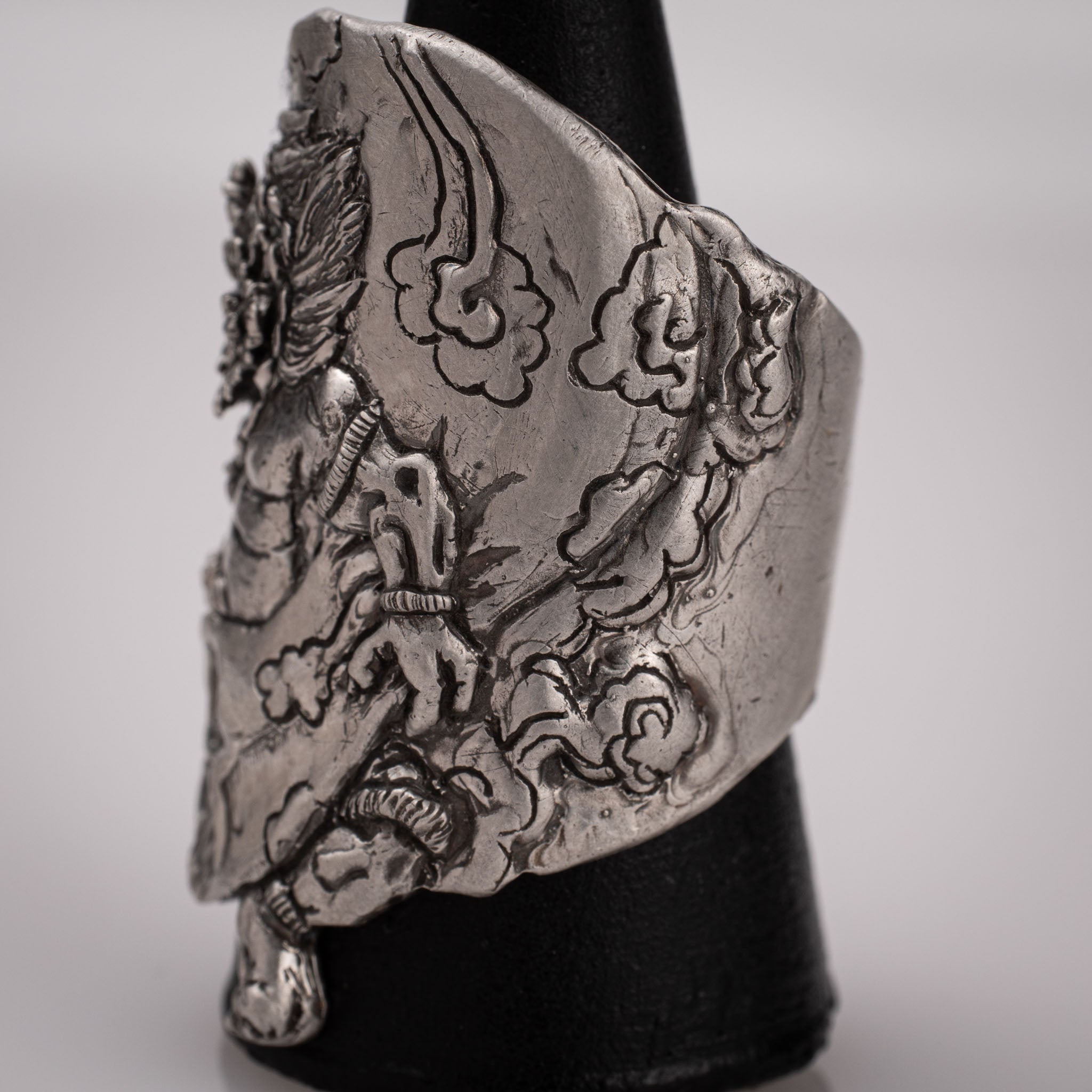 Fujin Ring – Japanese Wind God with Sack & Storm in Sterling Silver 925