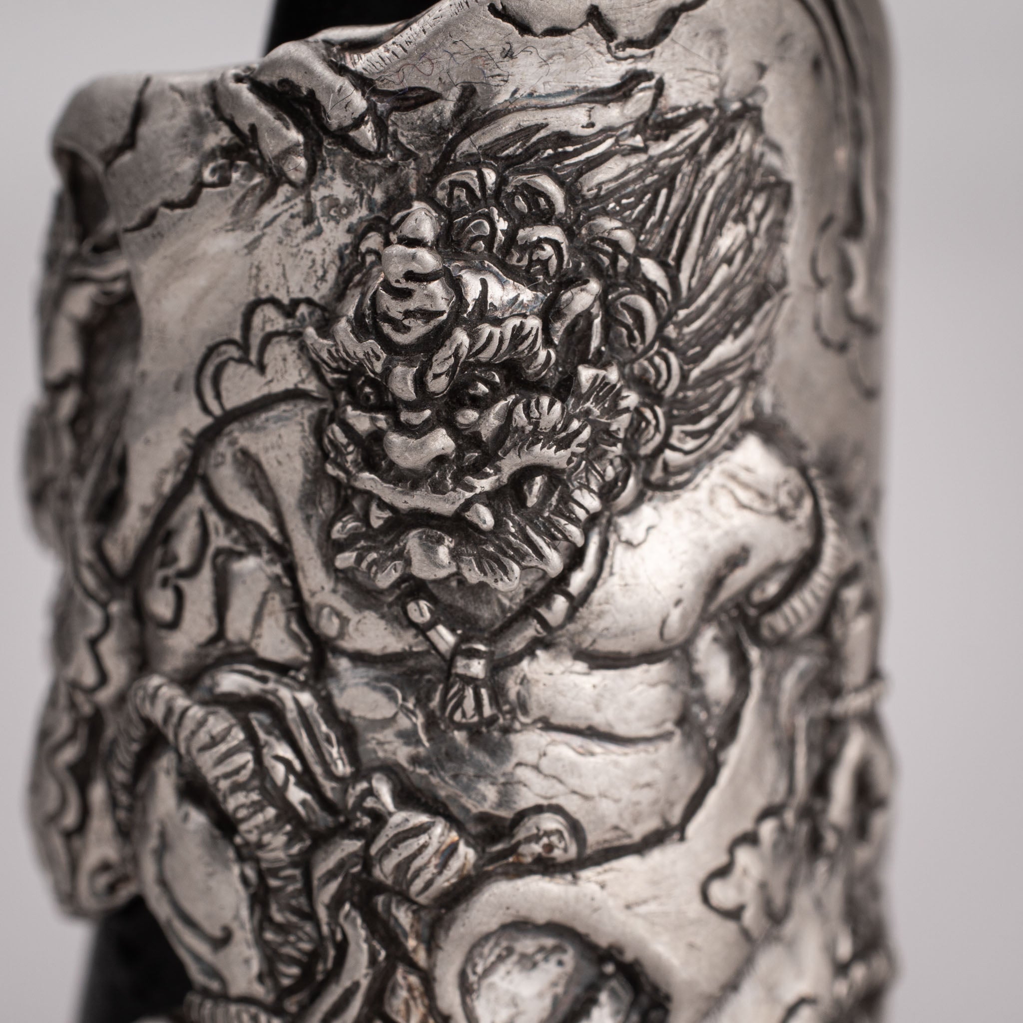 Fujin Ring – Japanese Wind God with Sack & Storm in Sterling Silver 925