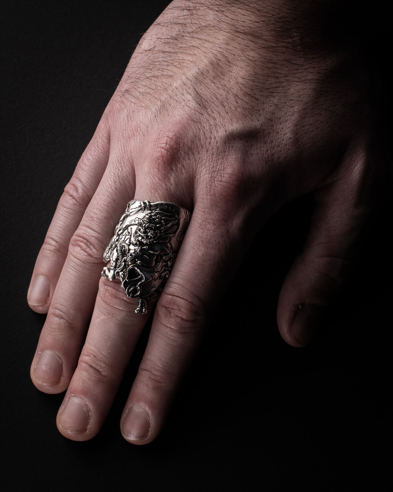 Fujin Ring – Japanese Wind God with Sack & Storm in Sterling Silver 925