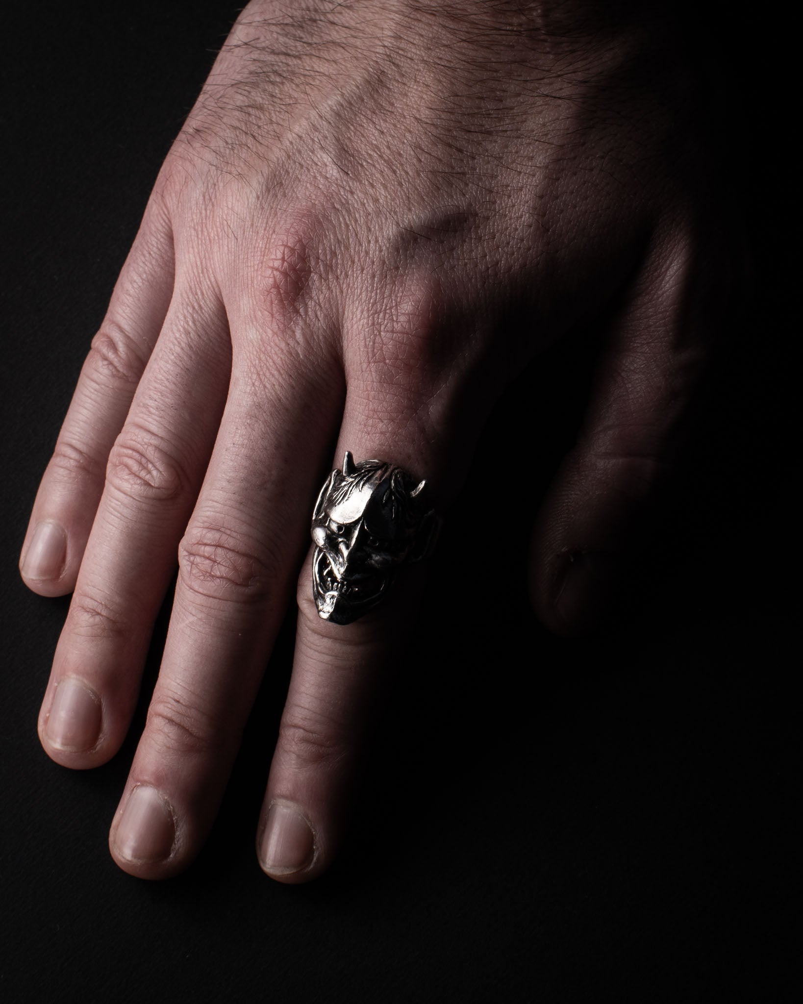 Anello Maschera Hannya – Yokai Fatto a Mano in Argento 925
