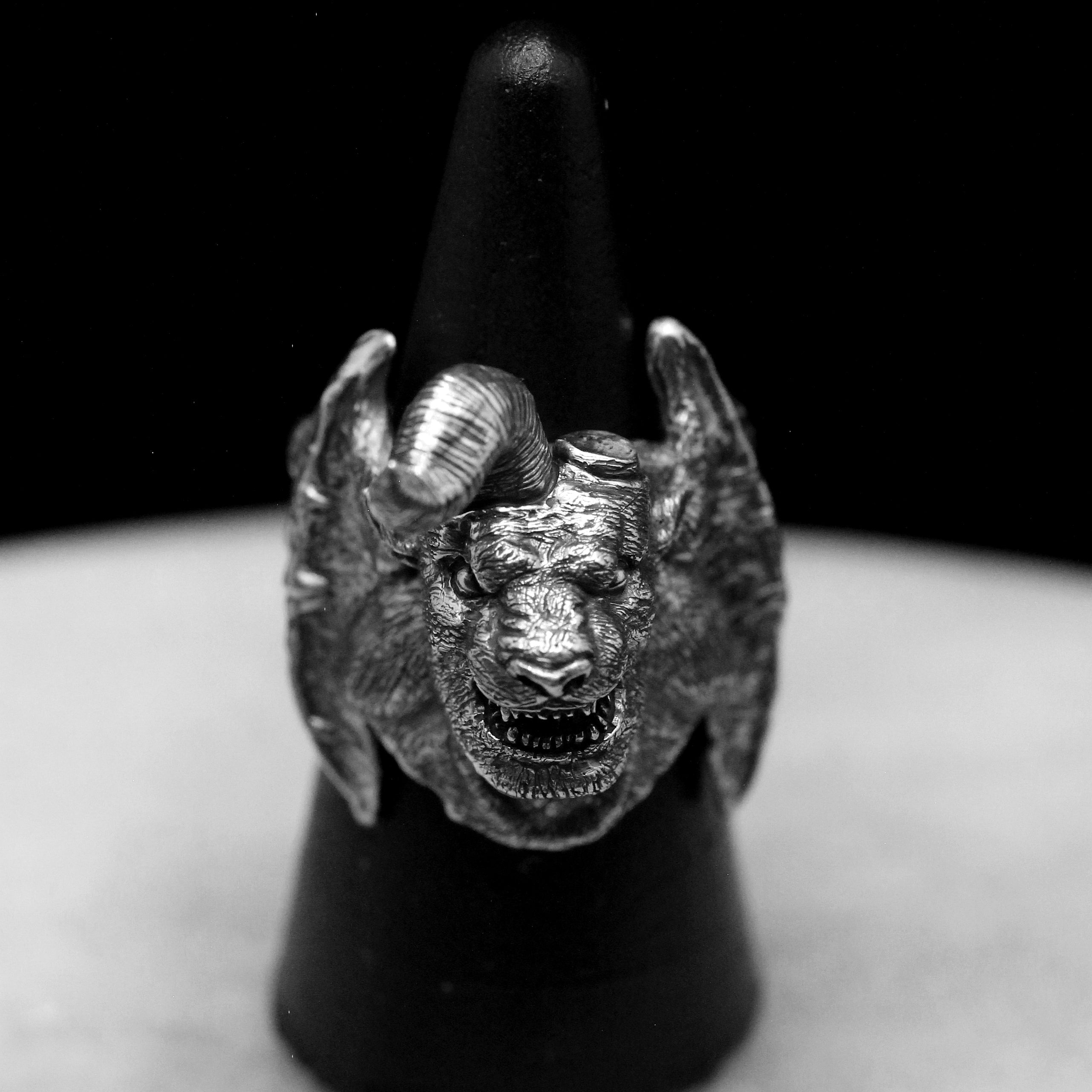 Nosferatu Zodd Ring – Handmade Berserk-Inspired Jewelry in Sterling Silver 925