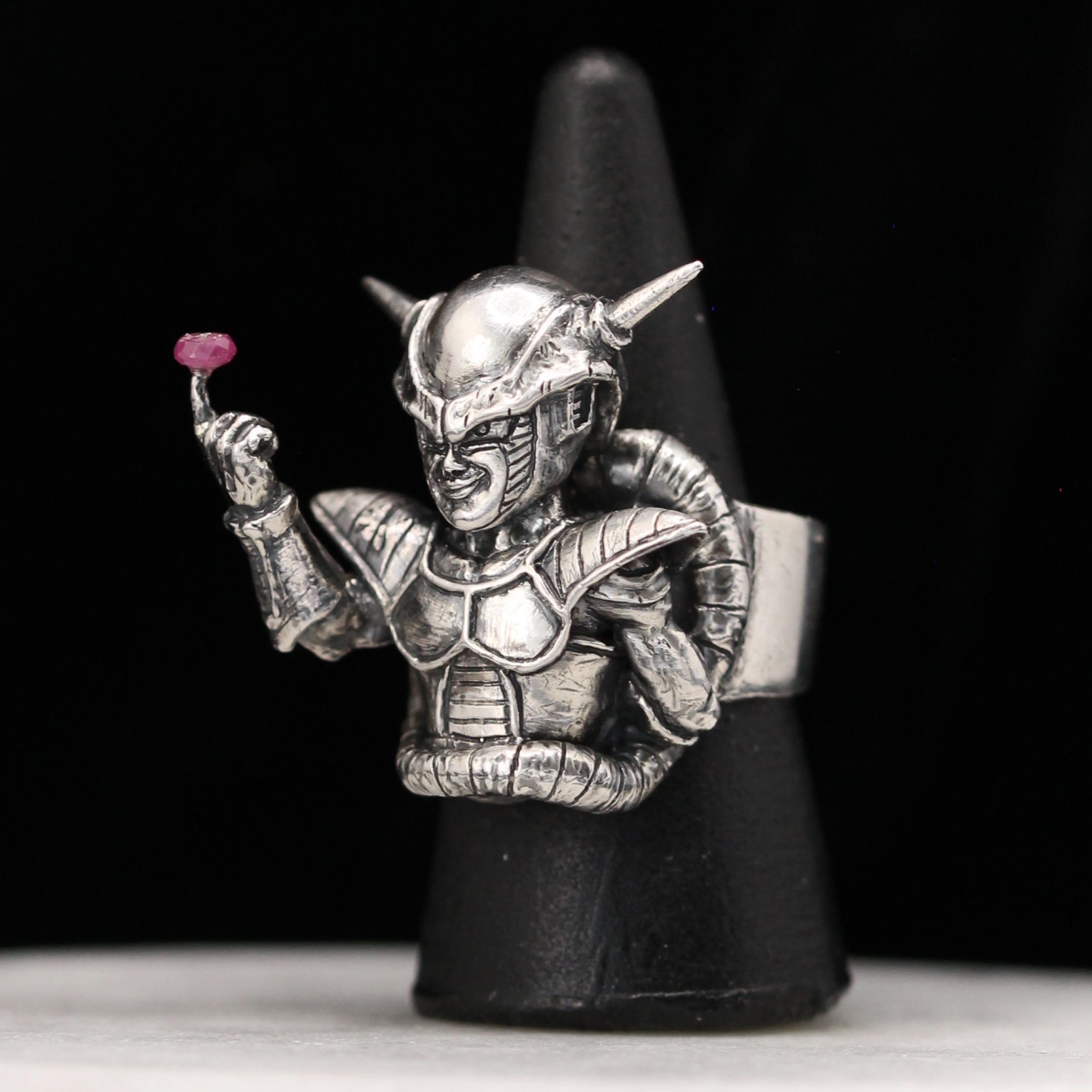 Frieza 1st Form Ring with Ruby – Dragon Ball-Inspired Handmade in Sterling Silver 925