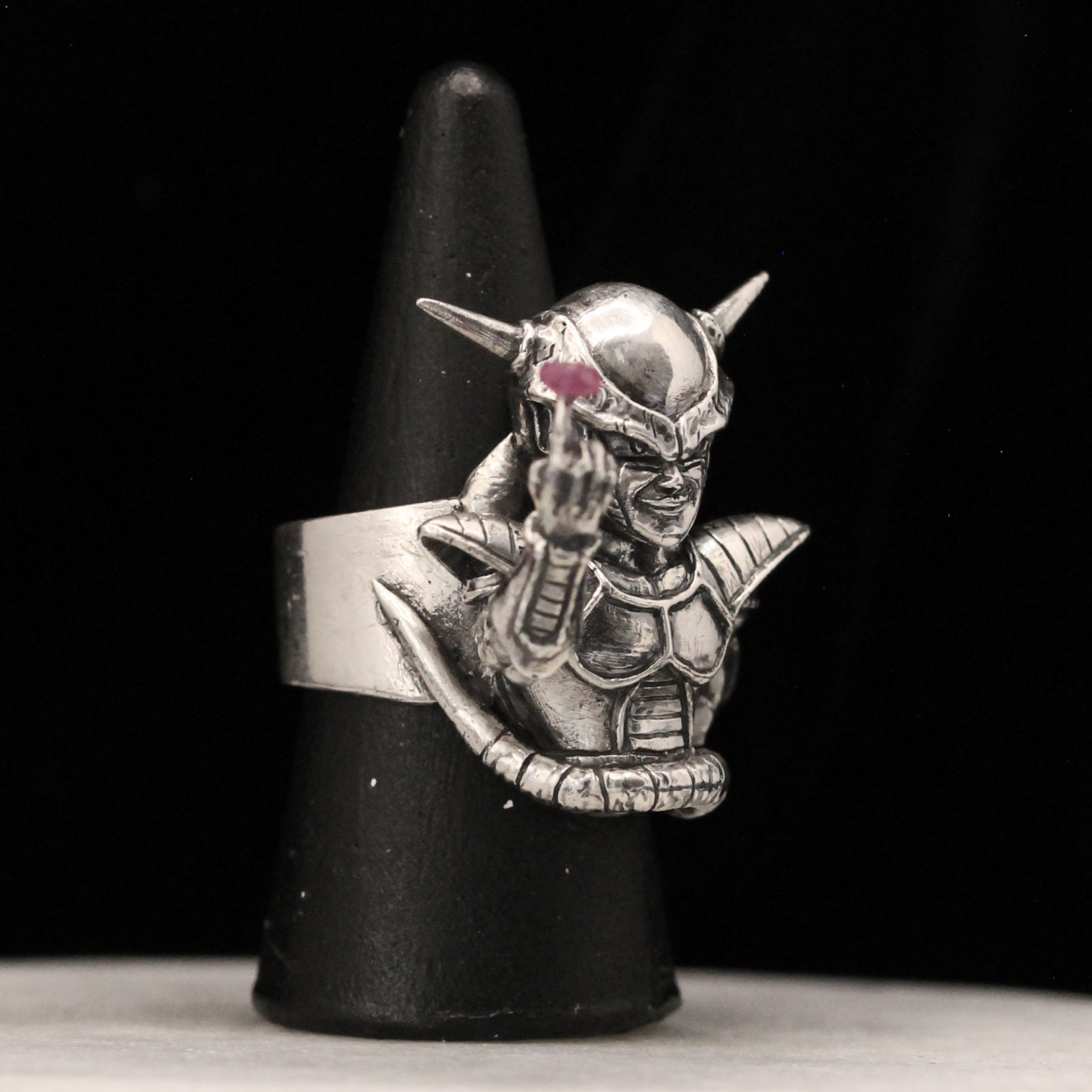 Frieza 1st Form Ring with Ruby – Dragon Ball-Inspired Handmade in Sterling Silver 925