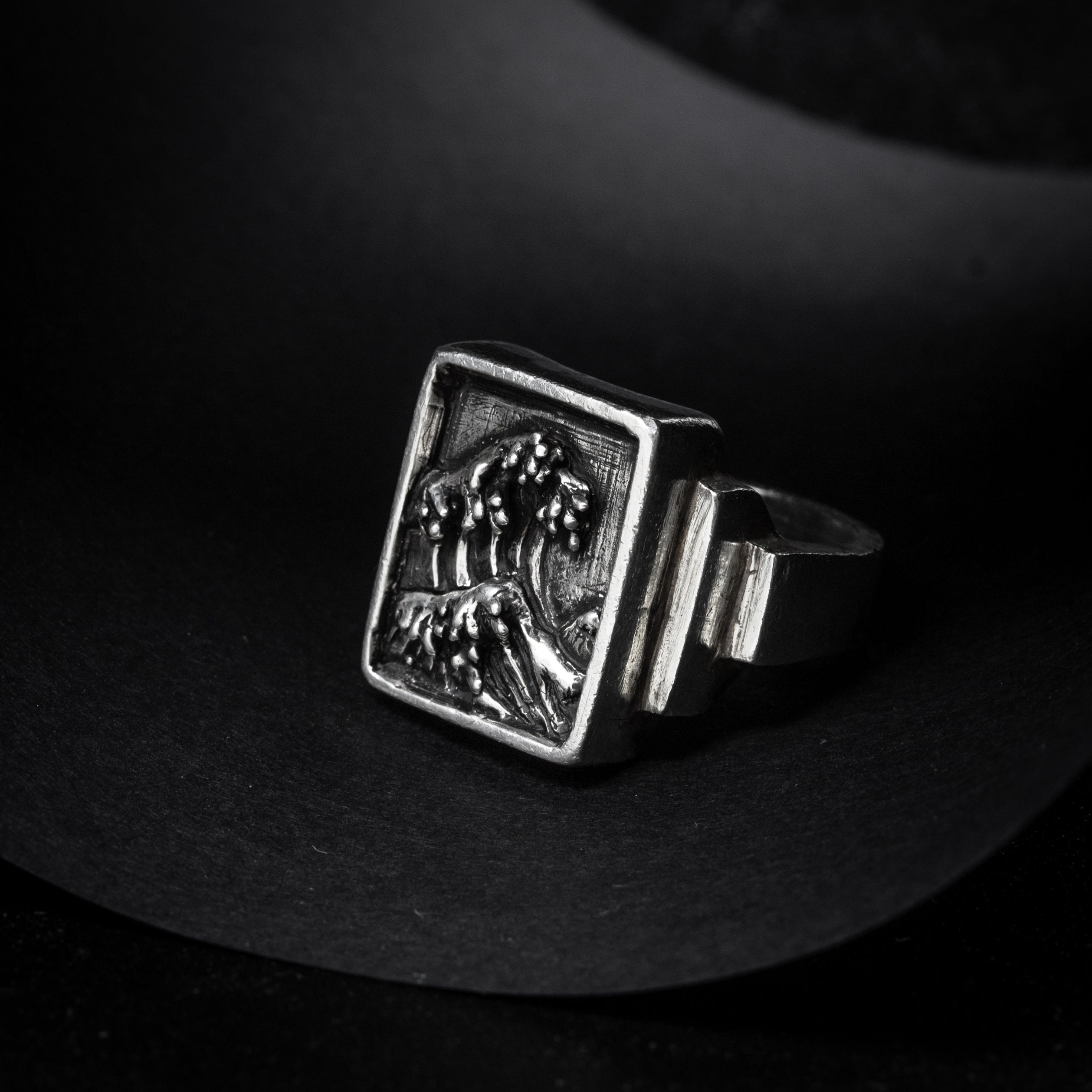 Kanagawa Wave Ring – Hokusai Inspired Japanese Ocean Jewelry in Sterling Silver 925