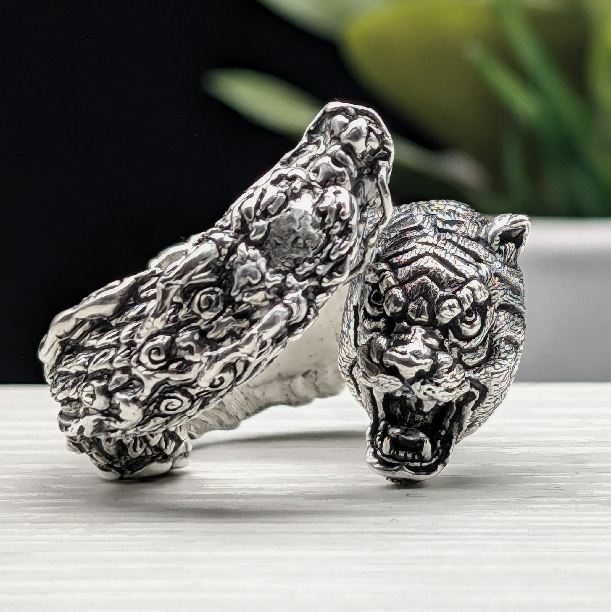 Dragon & Tiger Ring – The Yin-Yang of Modern Days in Sterling Silver 925
