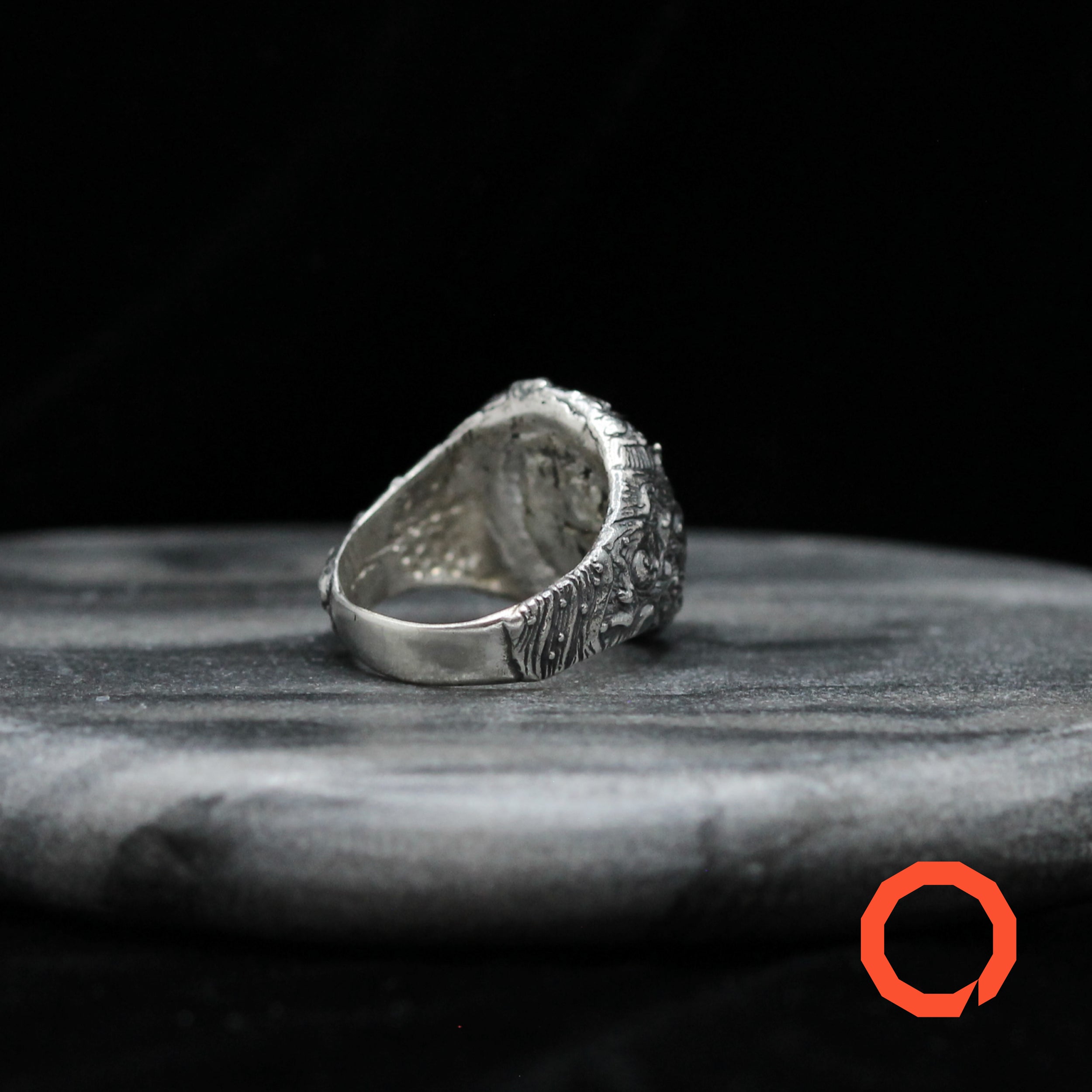 Japanese Tattoo Ring with Onyx – Handcrafted in Sterling Silver 925