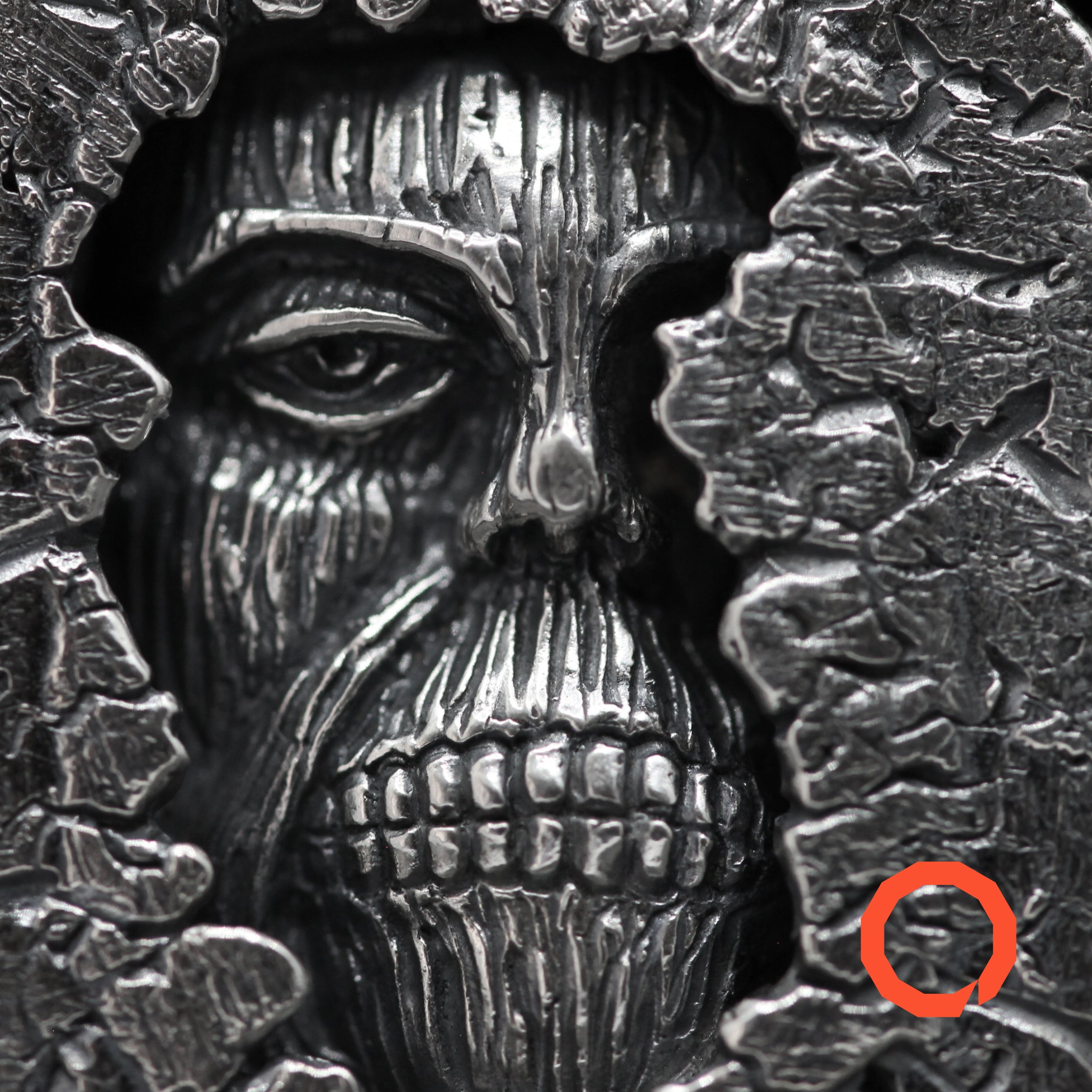 Wall Titan Silver Ring – A Tribute to AOT’s Epic Moment in Sterling Silver 925