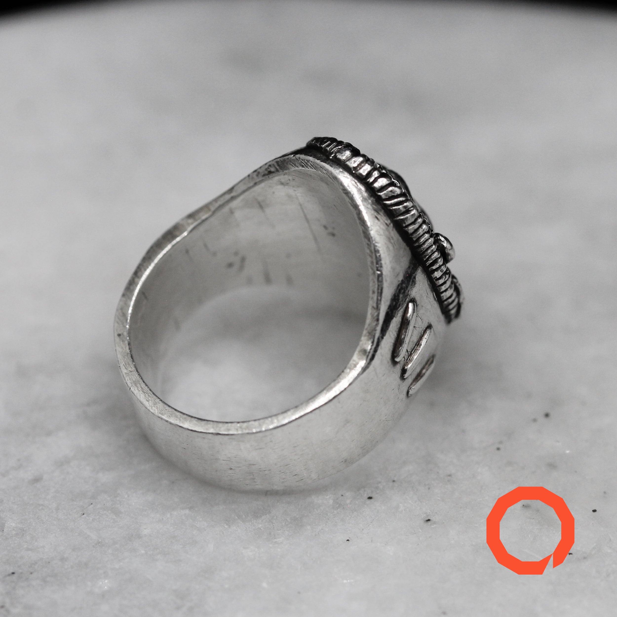 Gorilla Tattoo Ring – Bold Nature Handmade in Sterling Silver 925