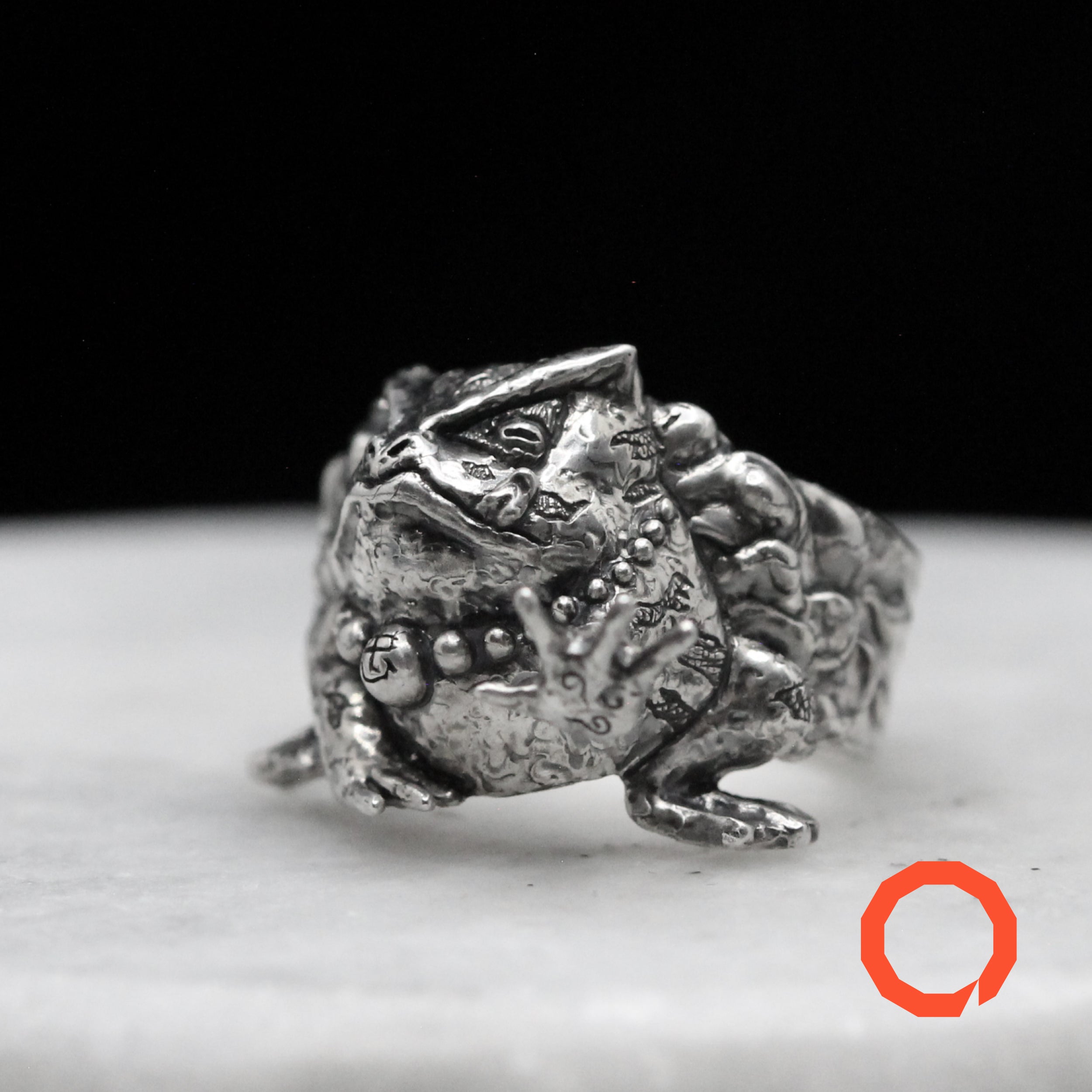 Gamabunta Ring – Naruto-Inspired in Sterling Silver 925