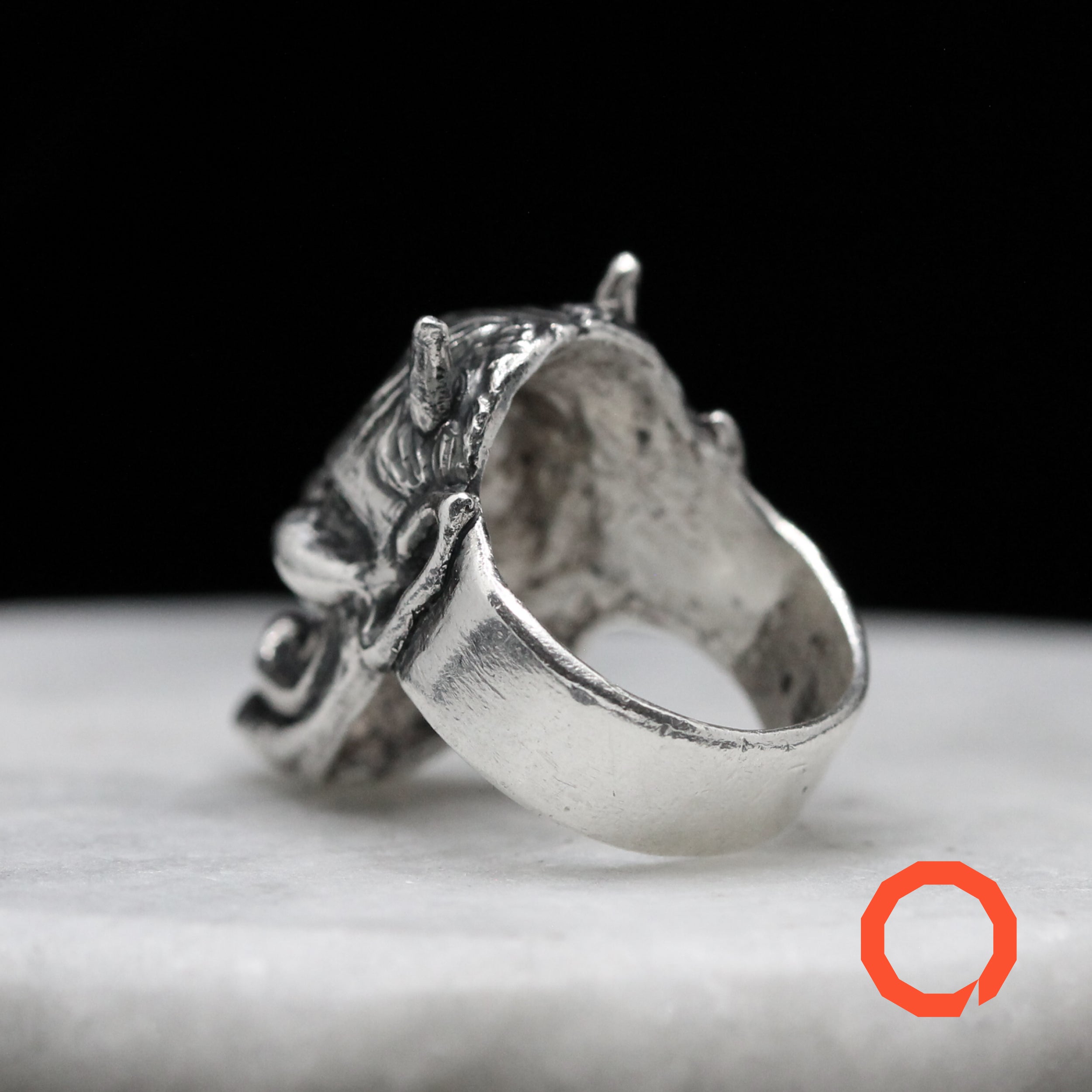 Anello Maschera Hannya – Yokai Fatto a Mano in Argento 925