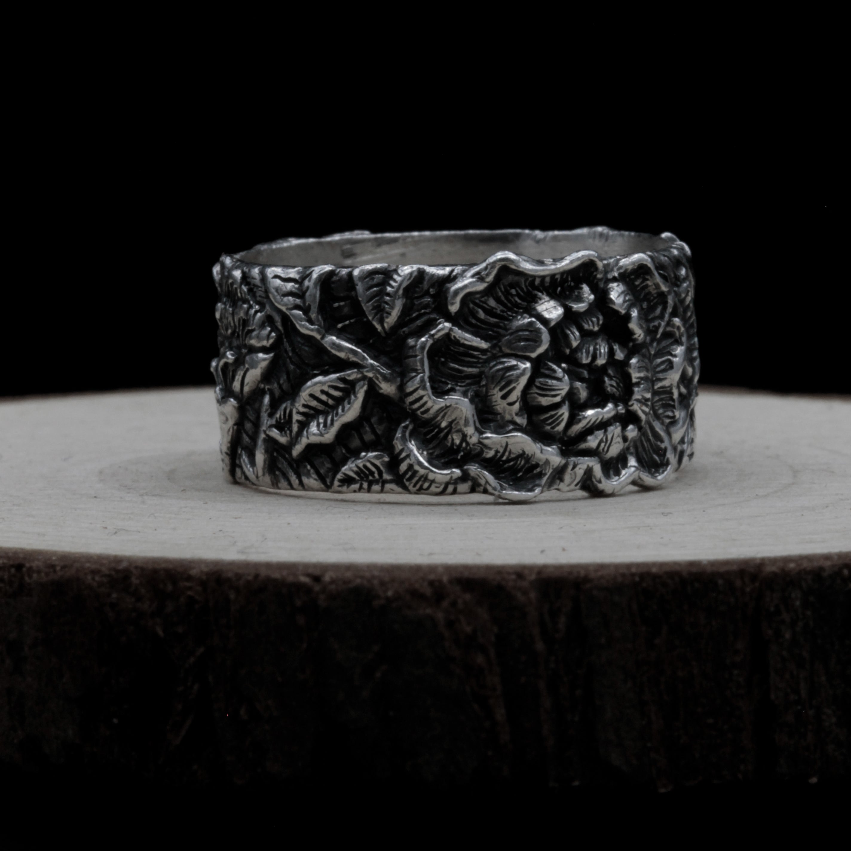Anello Peonia – Elegante Gioiello Floreale Fatto a Mano in Argento 925