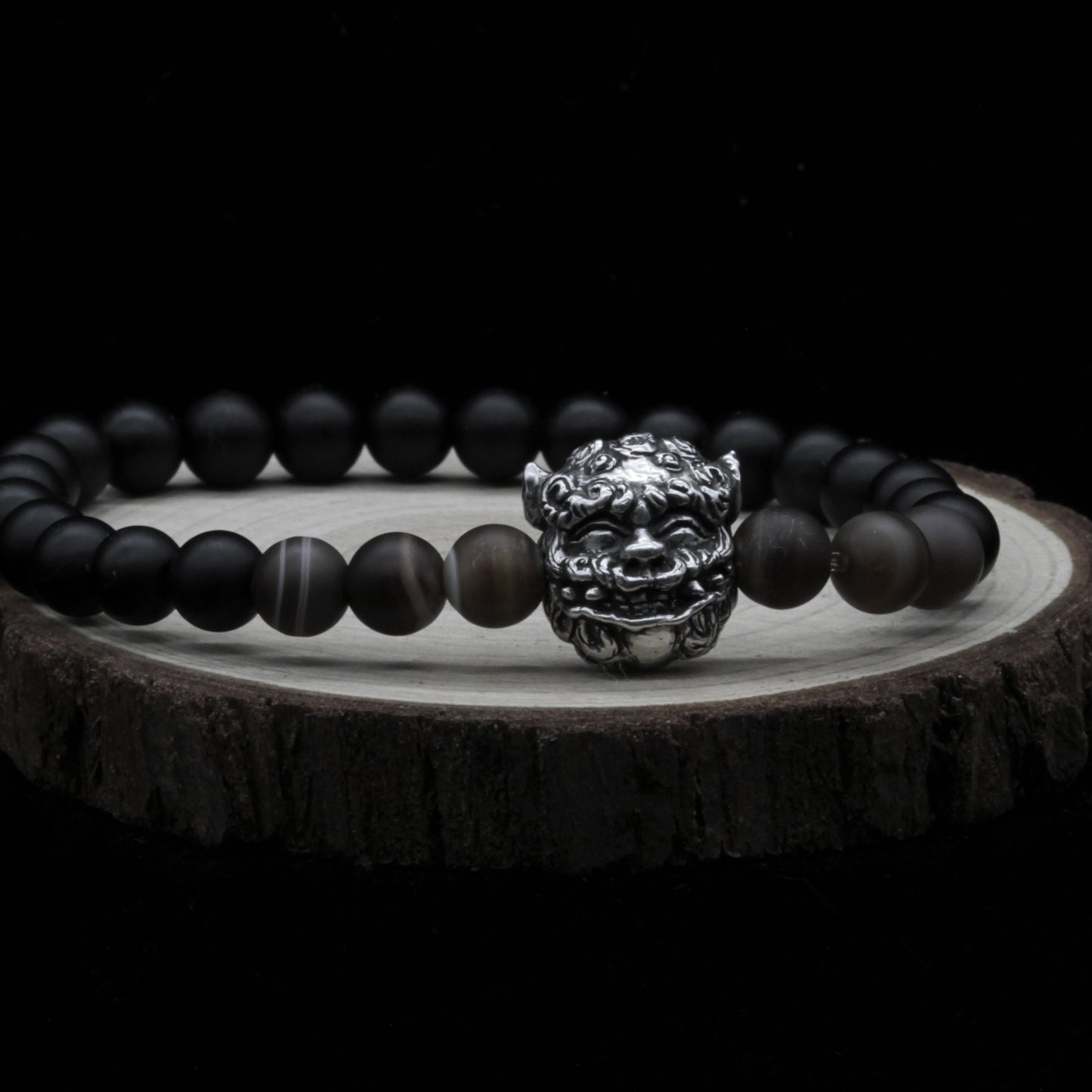 Inner Strength Shisa Bracelet – Closed-Mouth Charm in Silver 925 with Onyx & Tiger’s Eye