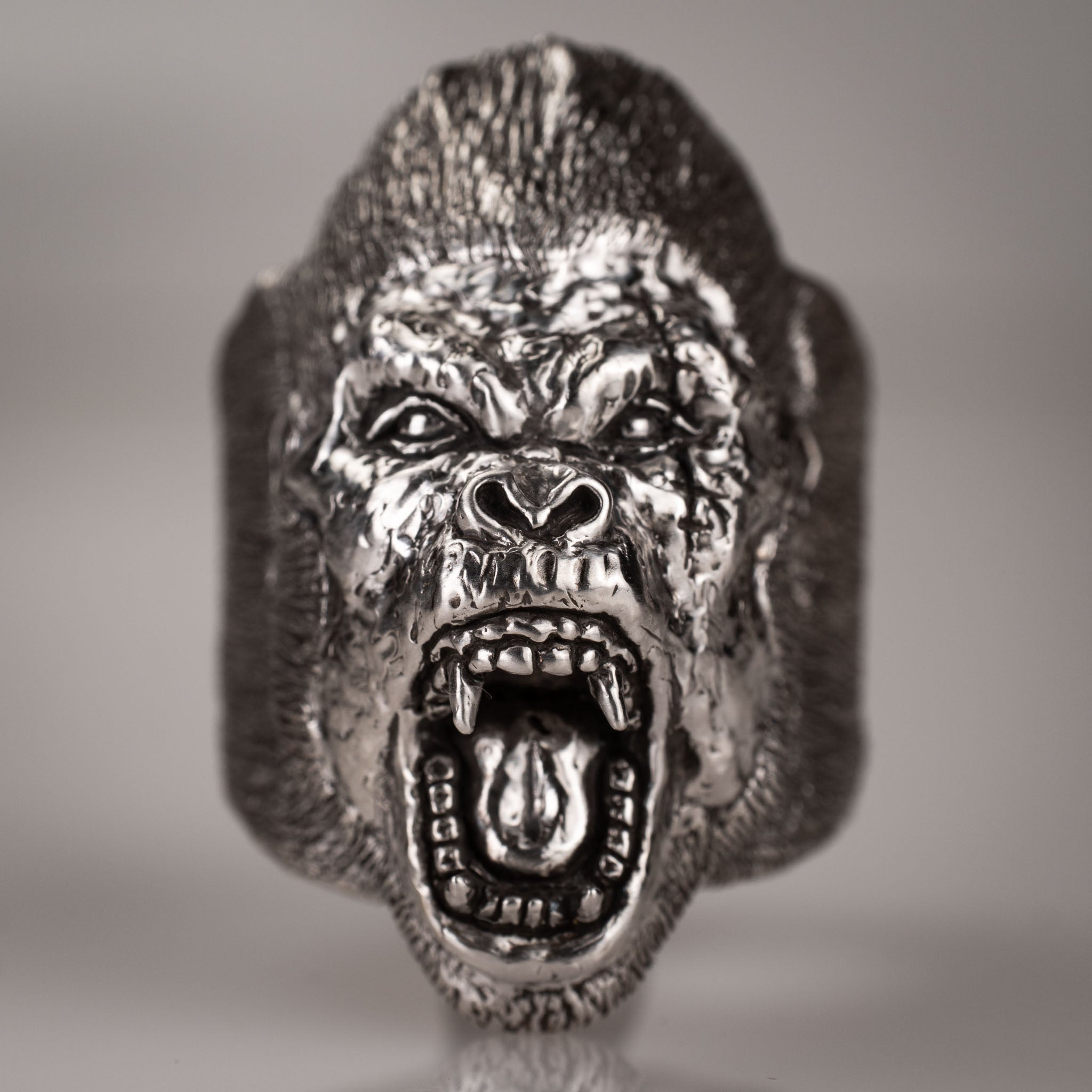 Roaring Gorilla – Wild Strength Captured in Sterling Silver 295