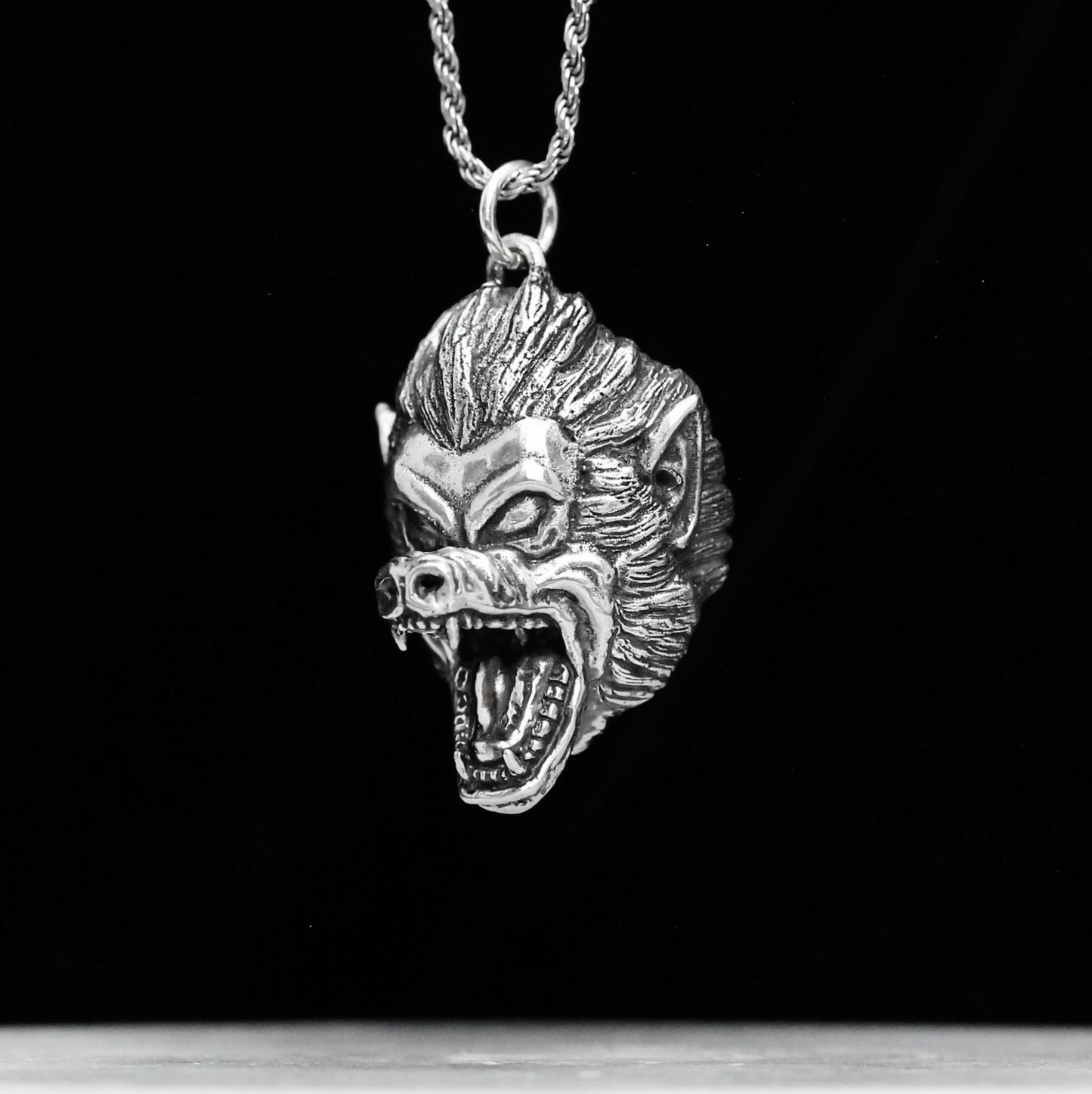 OOZARU Handmade Silver Pendant