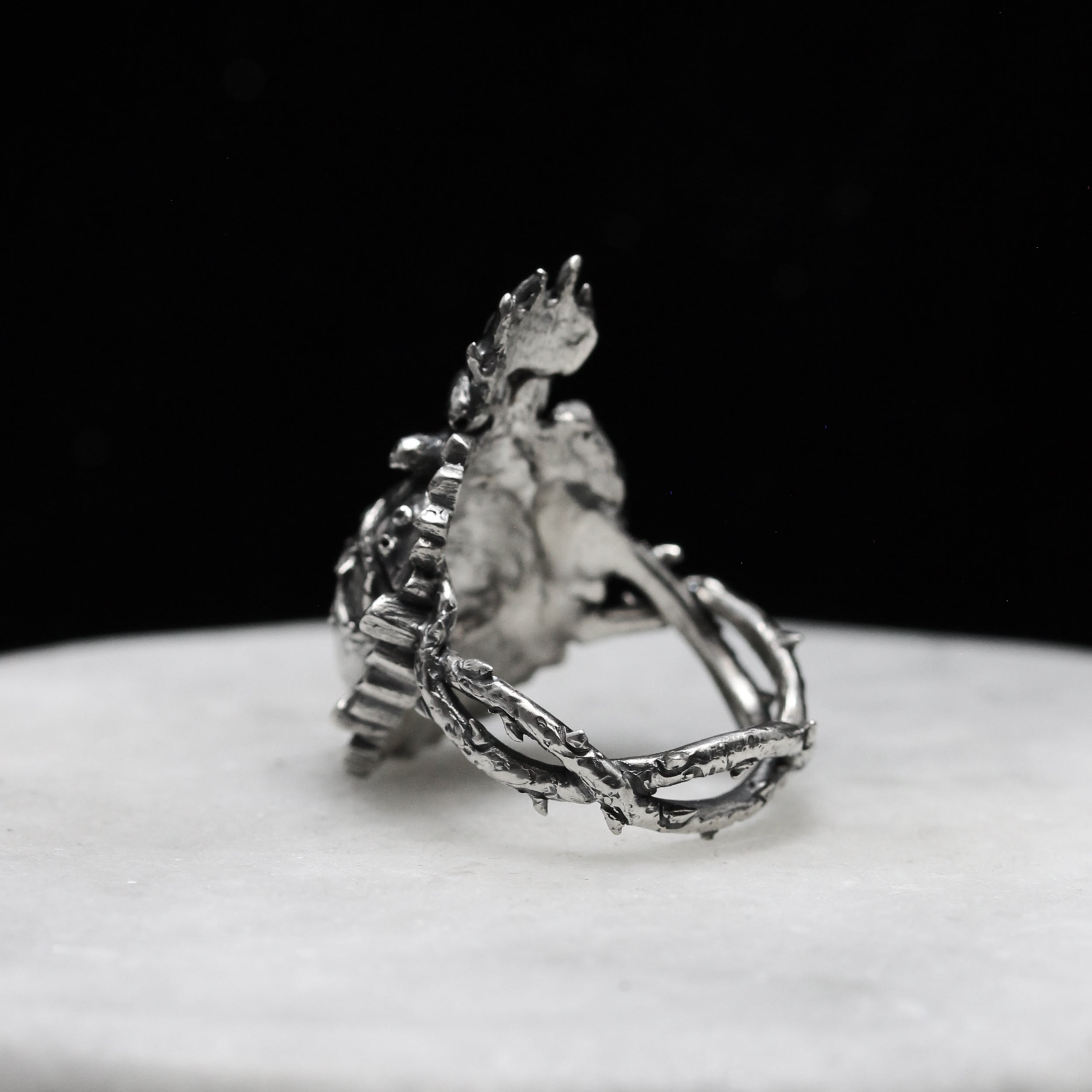 Anello Sacro Cuore Anatomico – Accessorio Gotico Argento 925 