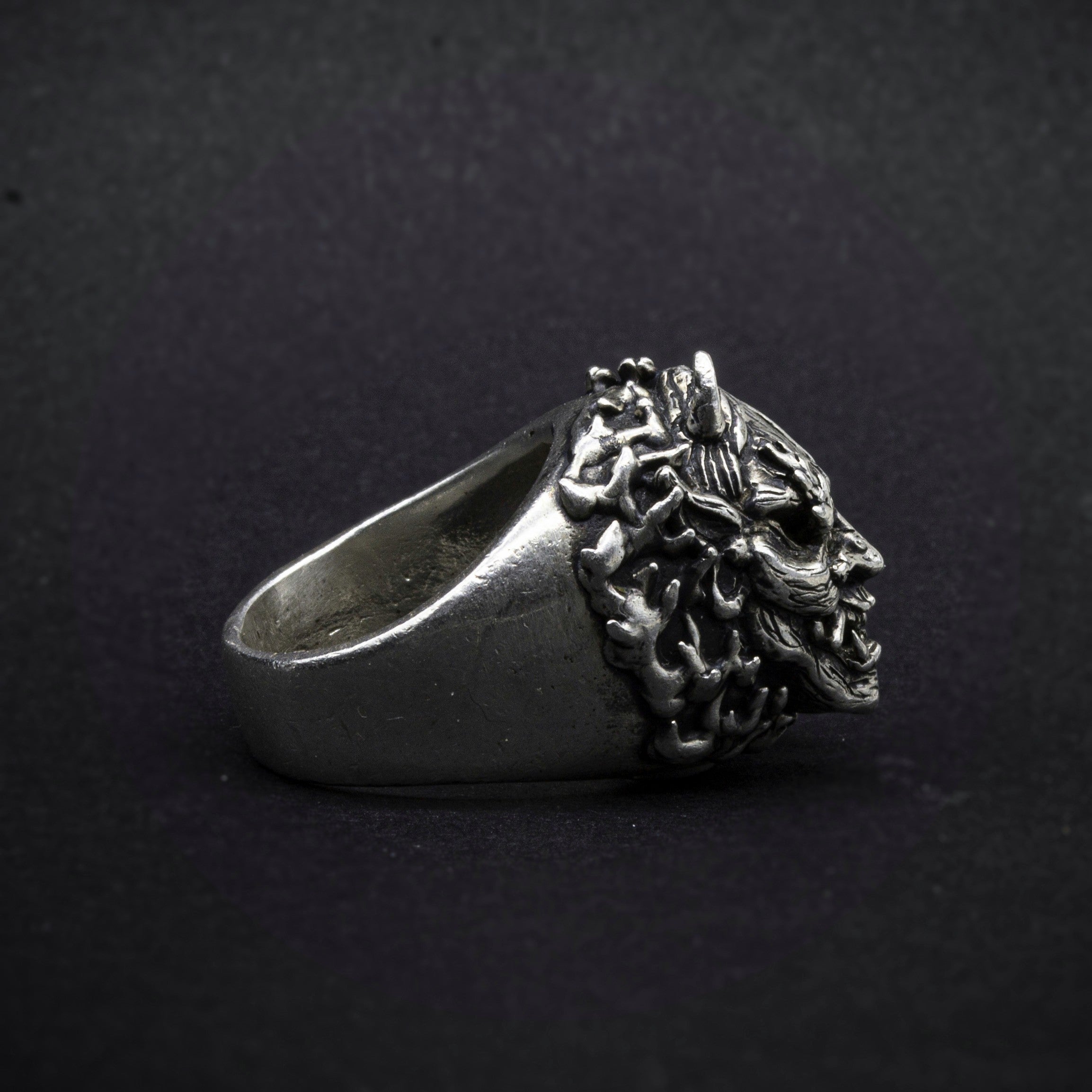 Anello Demone Ragazza/Hannya – Yokai di ispirazione giapponese fatto a mano in argento Sterling 925