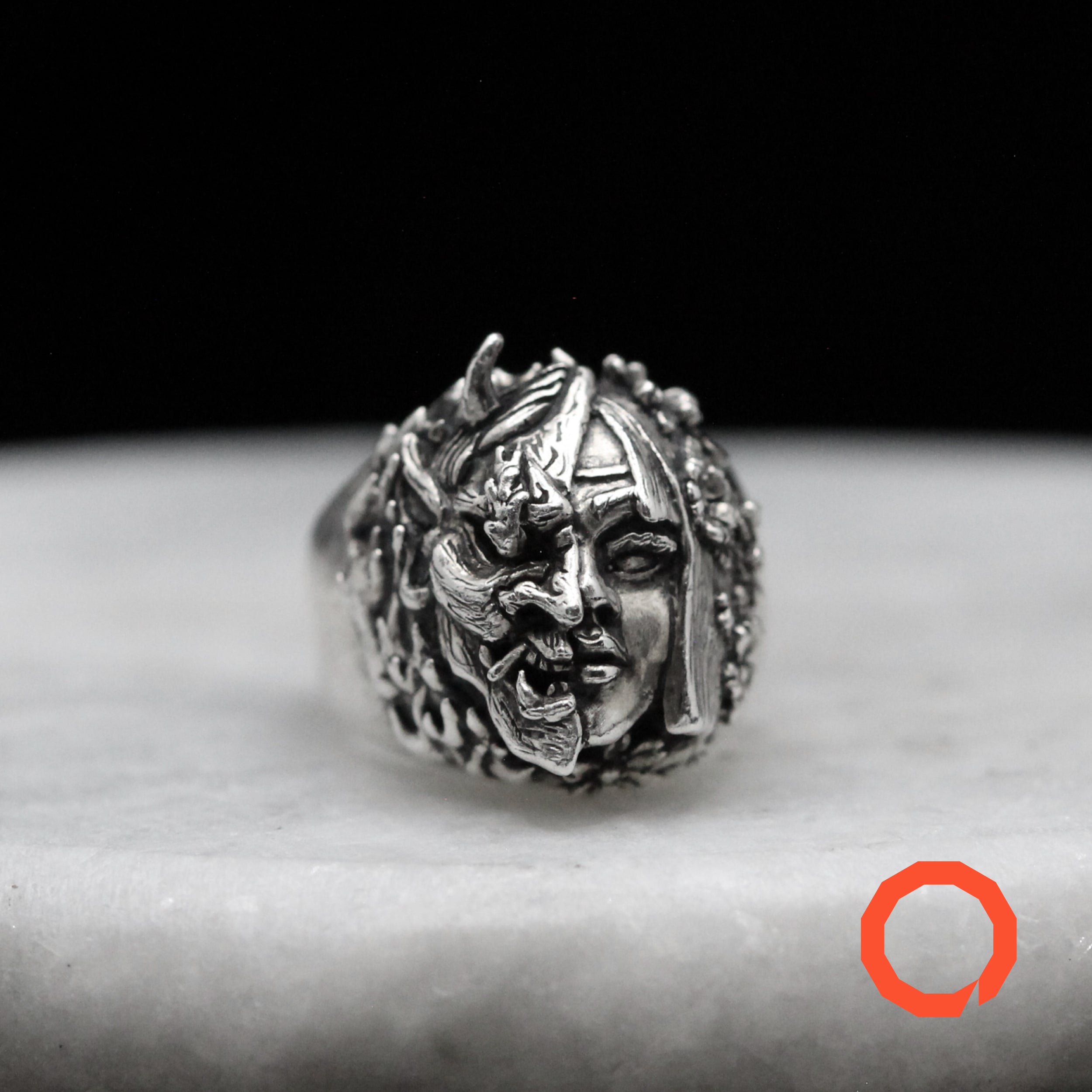 Anello Demone Ragazza/Hannya – Yokai di ispirazione giapponese fatto a mano in argento Sterling 925